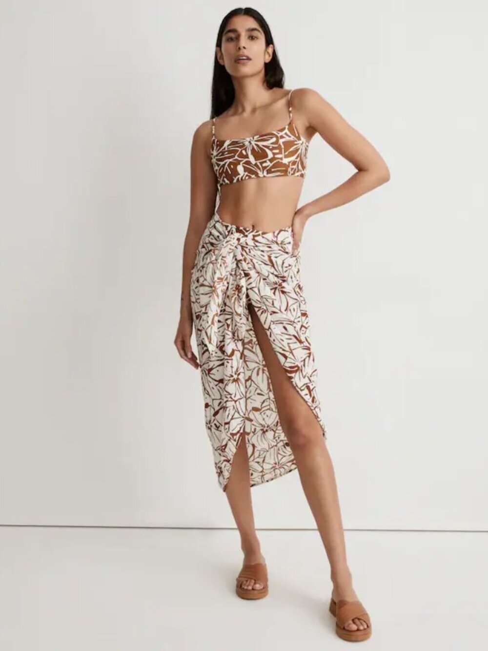 Madewell Crinkle Cotton Sarong in Abstract Flora - One Size - Picture 1 of 7